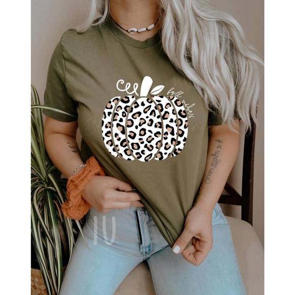 NEW WHITE LABEL fall vibes leopard pumpkin tee in olive - Picture 1 of 1